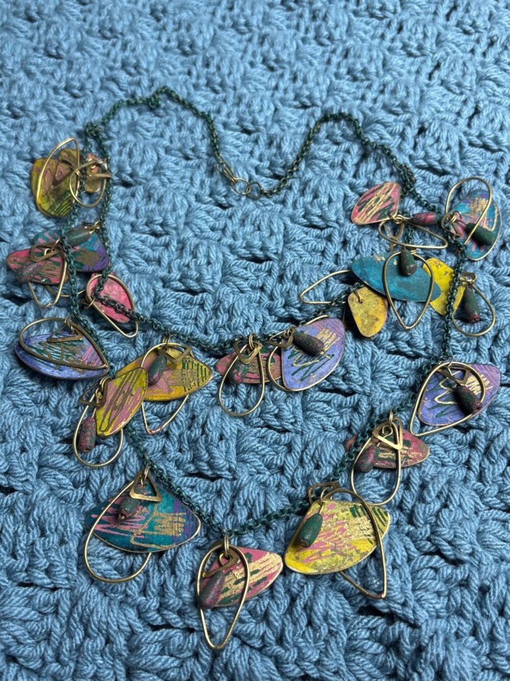 Vintage Abstract Artsy Colorful Metal Necklace 2 Strands Paint Splatter Goldtone